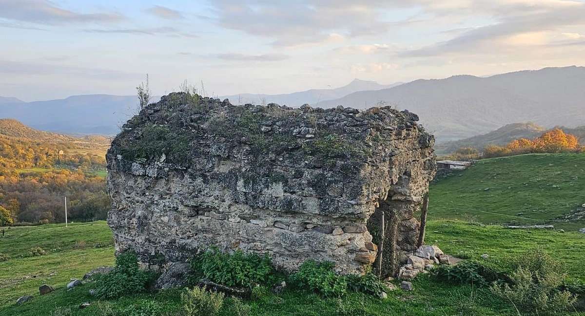 Azad edilmiş ərazilərdə daha 25 abidə inventarlaşdırılıb