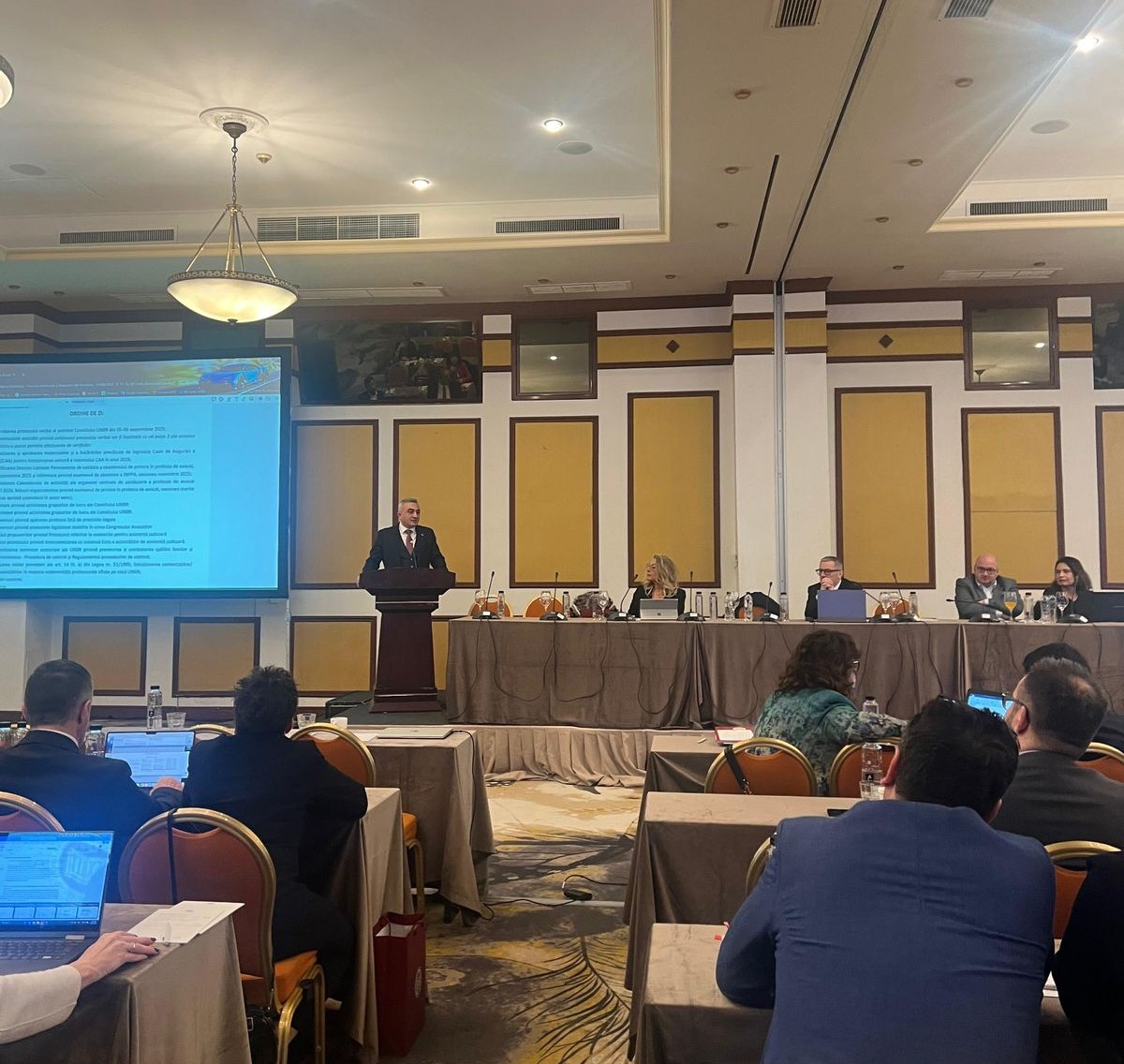 Anar Bağırov Rumıniya Vəkillər Kollegiyasının İllik Konfransında iştirak edib