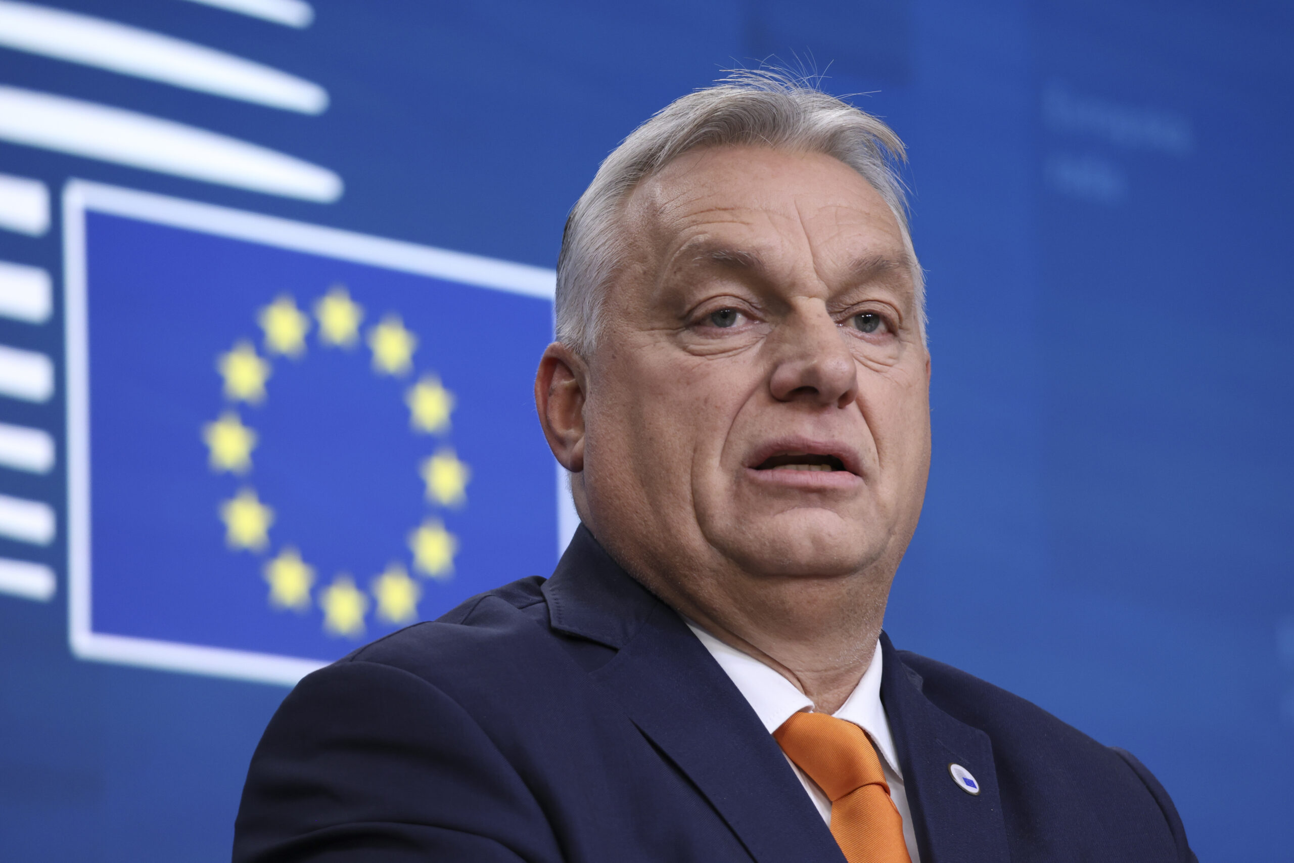 Orban: Rusiya Avropa siyasətindən yox olmayacaq