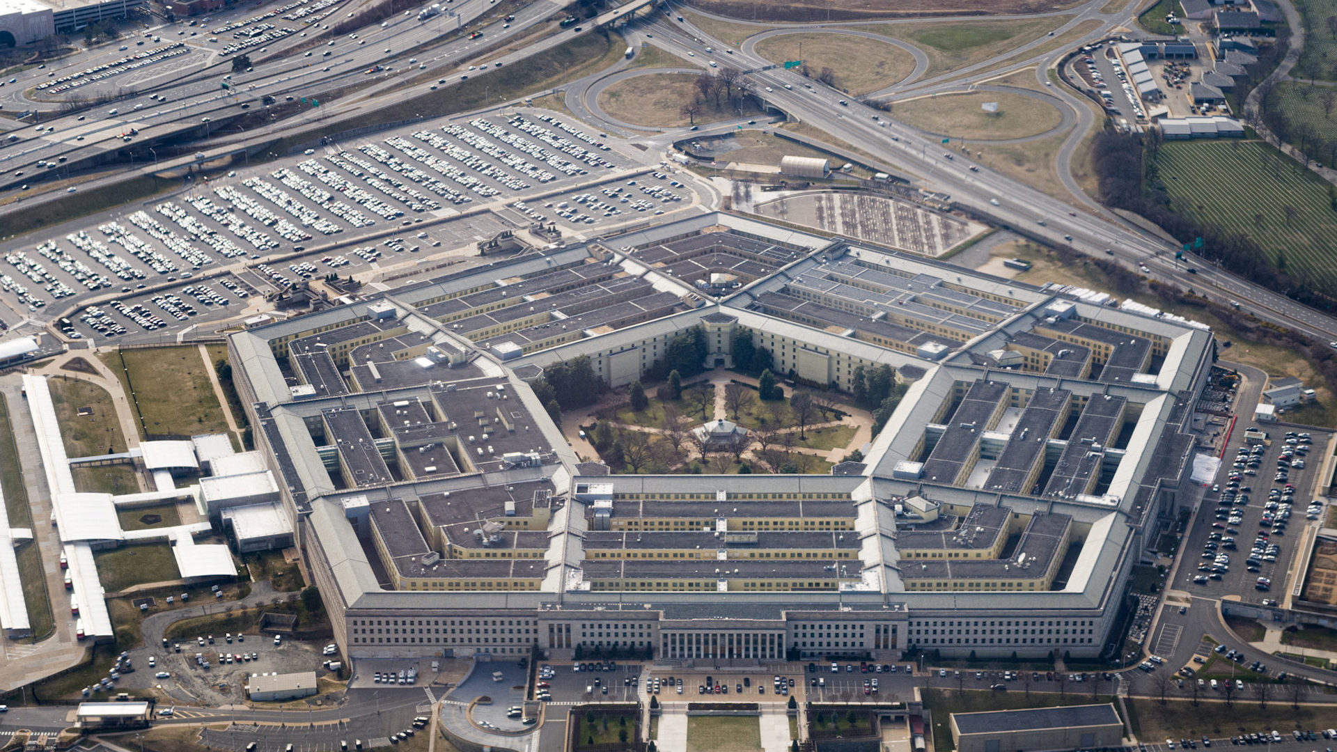 ABŞ İspaniyaya hərbi texnika satışını təsdiqləyib