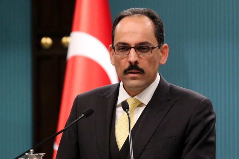 İbrahim Kalın misirli həmkarı ilə görüşüb