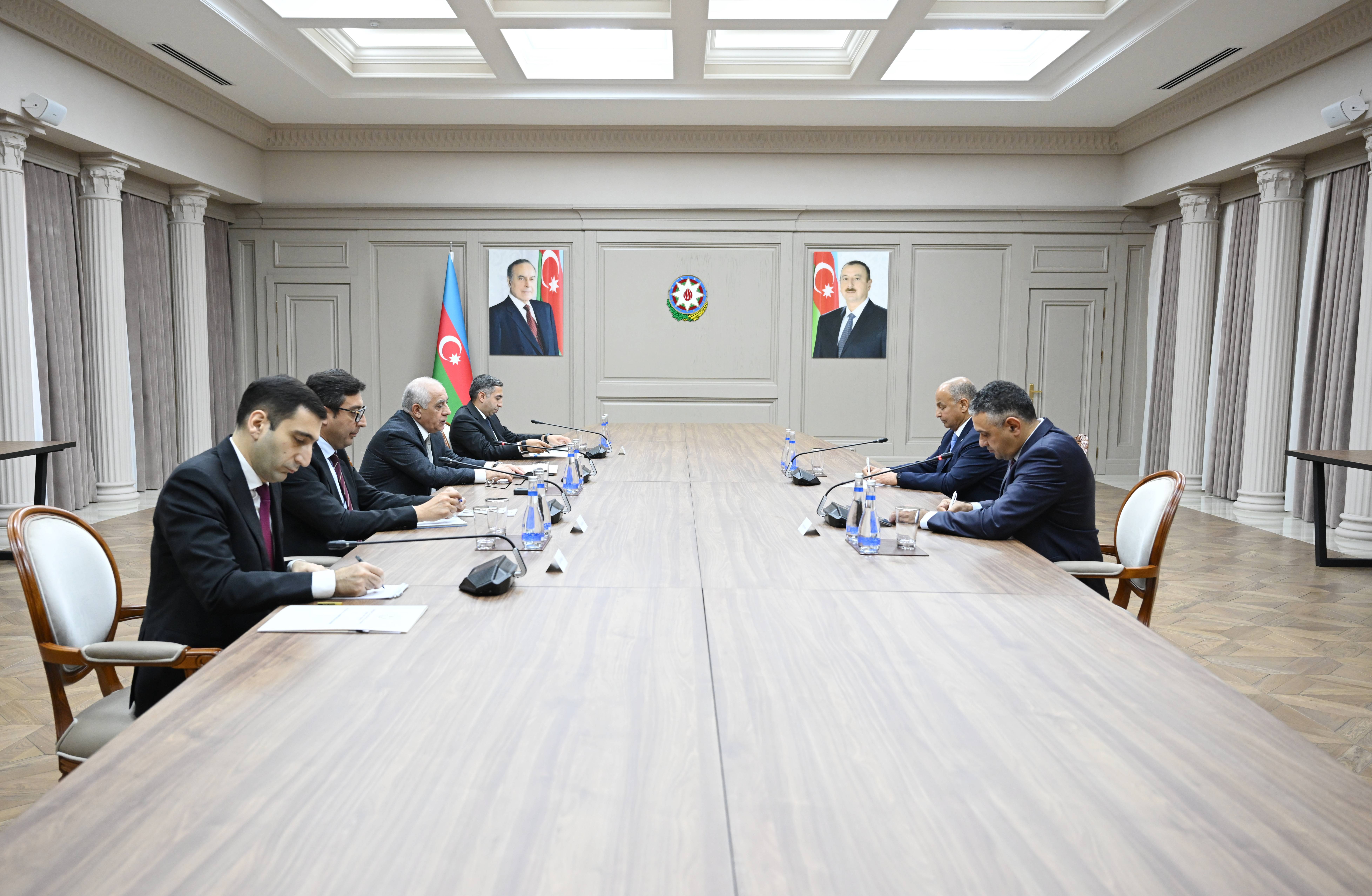 Əli Əsədov Beynəlxalq Su İdman Növləri Federasiyasının prezidenti ilə görüşüb