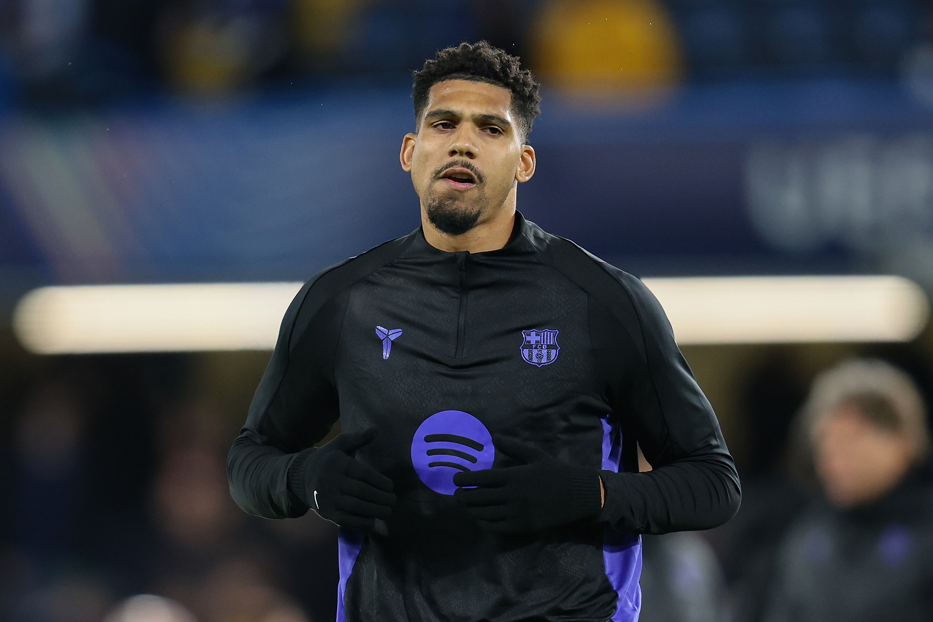 KİV: Ronald Arauxo "Barselona"nı tərk edə bilər