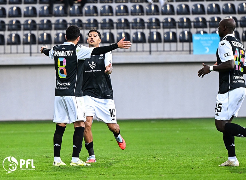 Emin Mahmudov Azərbaycan çempionatında yubiley qoluna imza atdı