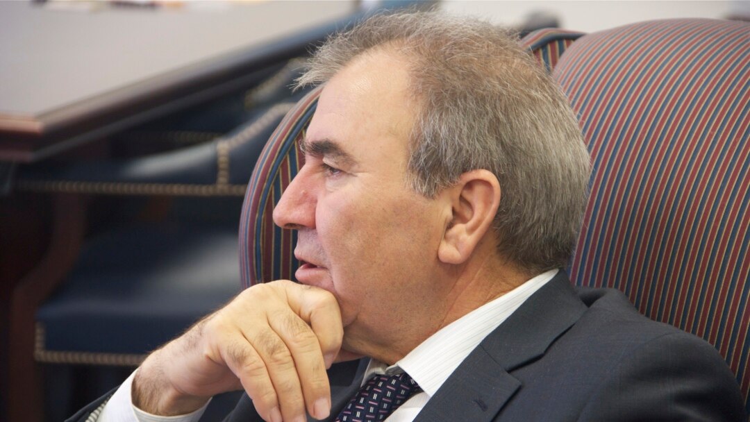 Cəmil Həsənli sərbəst buraxılıb - YENİLƏNİB