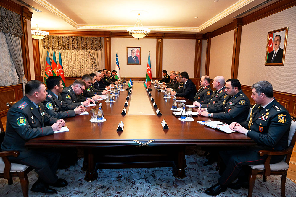 Azərbaycan və Özbəkistan arasında 2026-cı il üçün ikitərəfli hərbi əməkdaşlıq planı imzalanıb