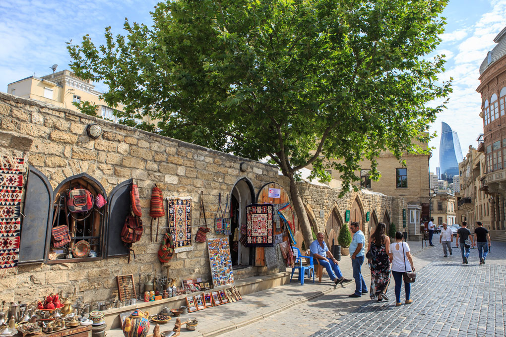 Yaxın Şərq ölkələrindən Azərbaycana gələn turistlərin sayı açıqlanıb