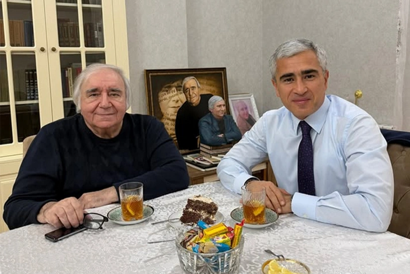 Anar Ələkbərov Xalq şairi Ramiz Rövşənin evində qonaq olub