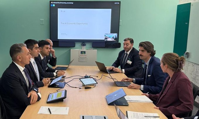 Rəşad Nəbiyev “Google” şirkətinin beynəlxalq hökumət əlaqələri üzrə rəhbəri Reyçel Koulman ilə görüşüb