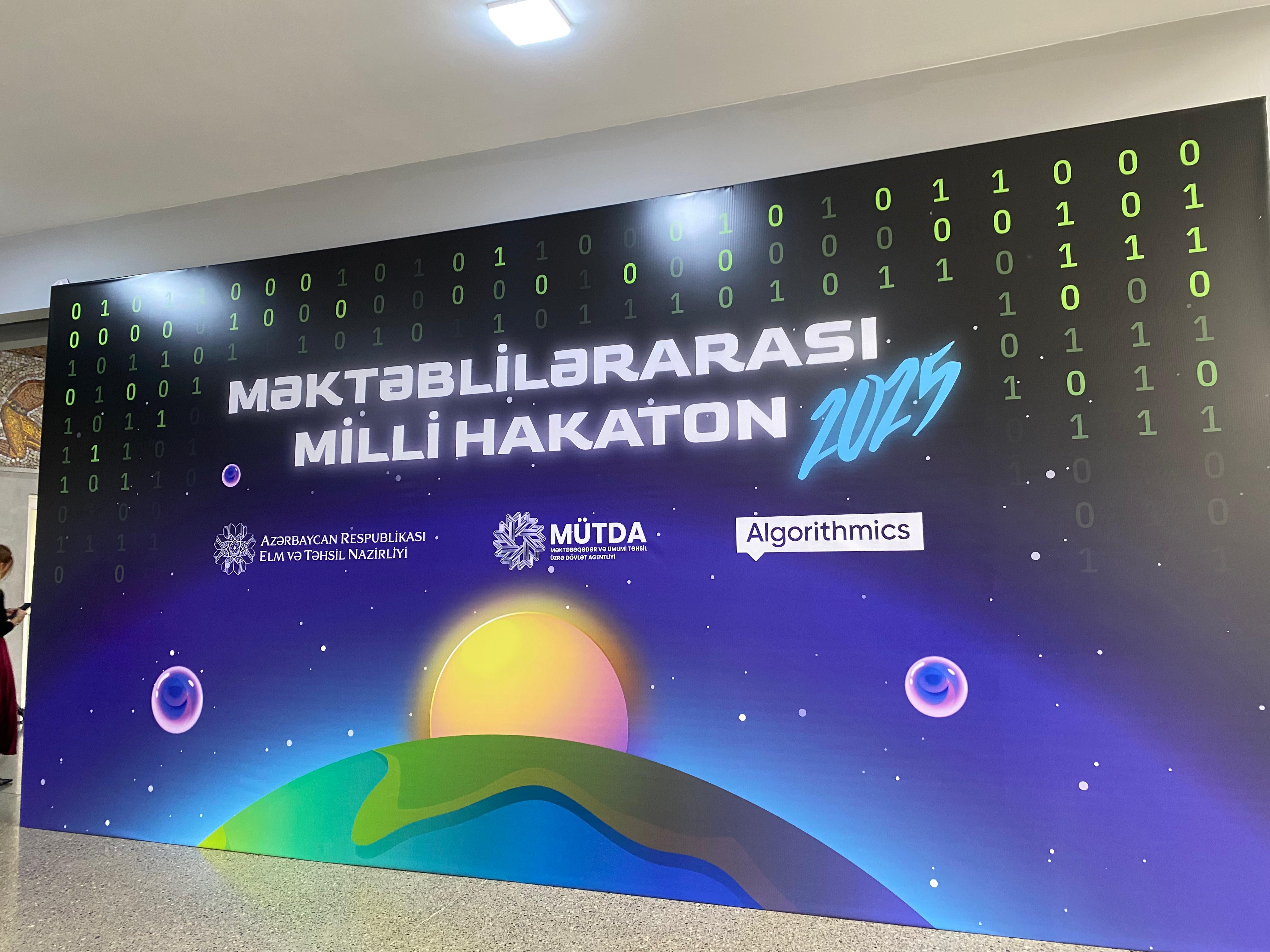 300 şagird Milli Hakatonun finalına vəsiqə qazanıb