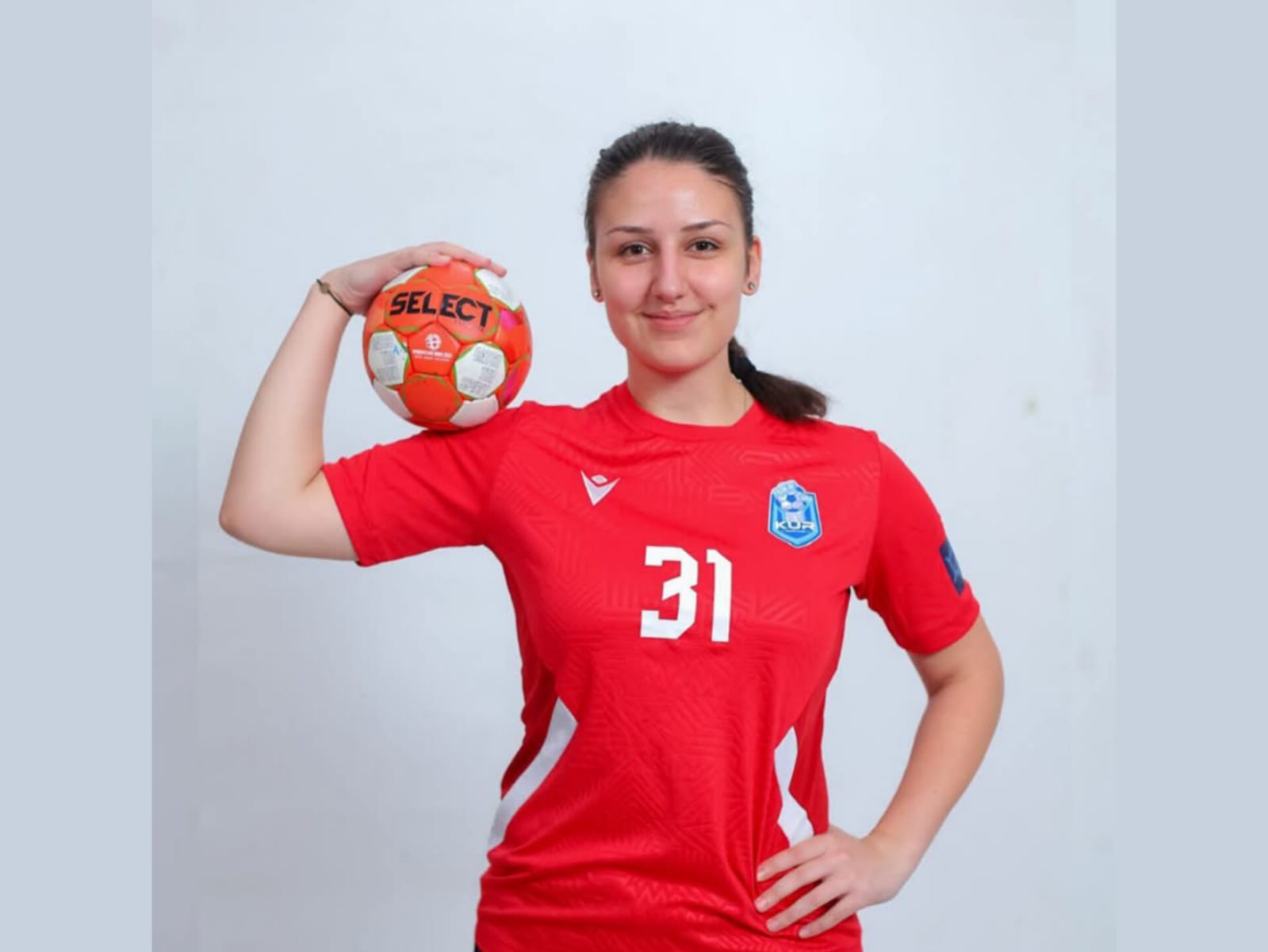 "Kür" serbiyalı həndbolçu ilə gücləndi 