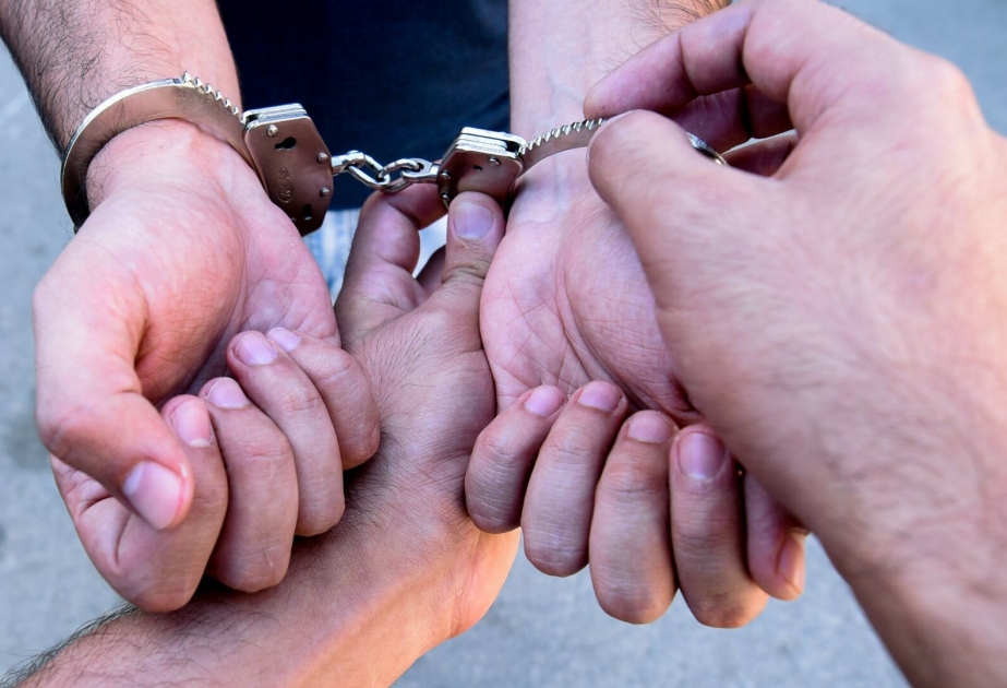 Abşeron rayonunda evlərdən və marketlərdən oğurluq edən şəxslər saxlanılıblar