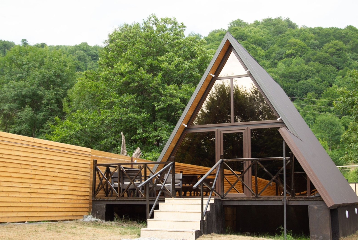 Hotel olmayan yerləşmə vasitələrinin fəaliyyət göstərməsi üçün hüquqi tələblər nələrdir?