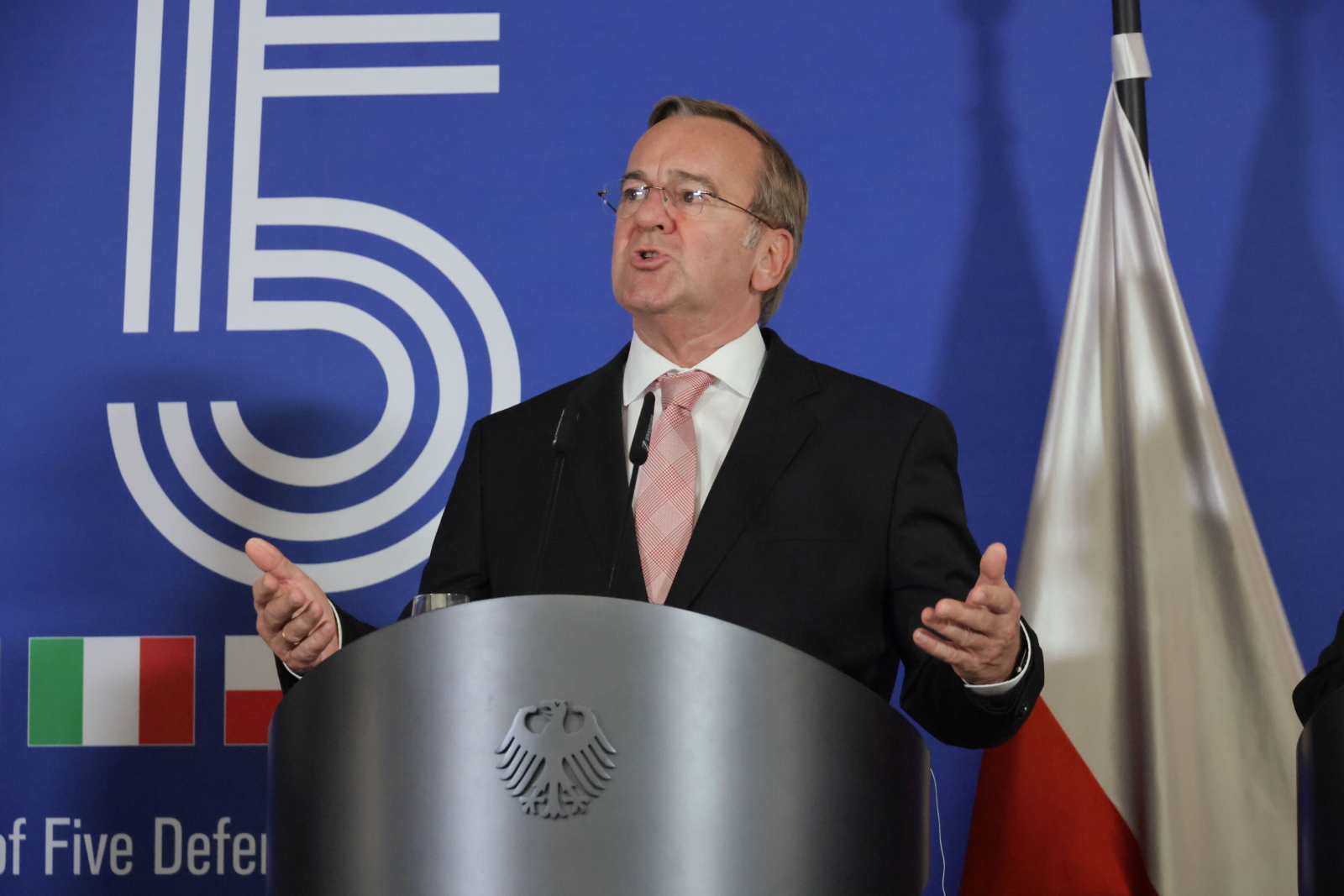 Almaniya Müdafiə Nazirliyi: NATO ilə Rusiya arasında müharibə 2029-cu ilə qədər başlaya bilər