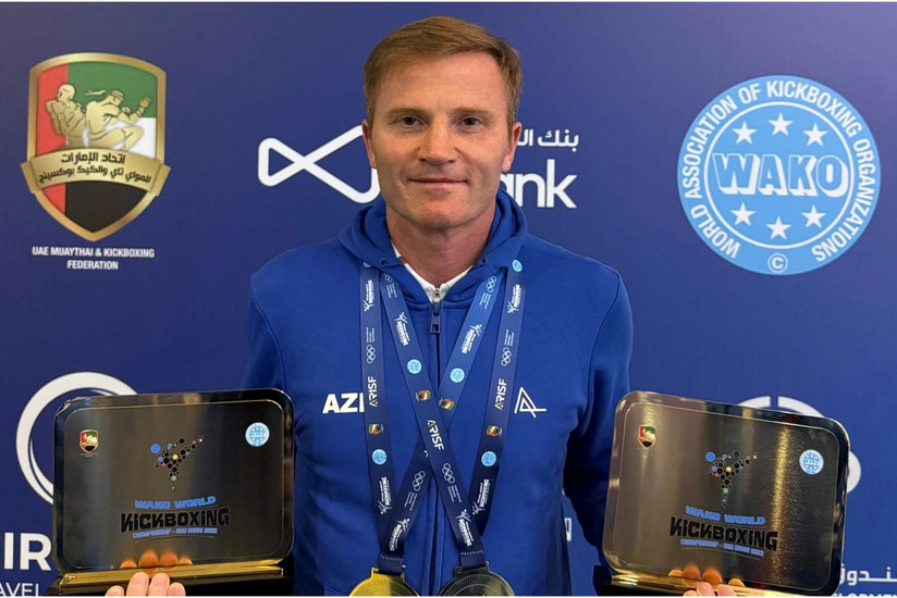 Eduard Məmmədov dünya çempionatında iki qızıl medal qazandı 