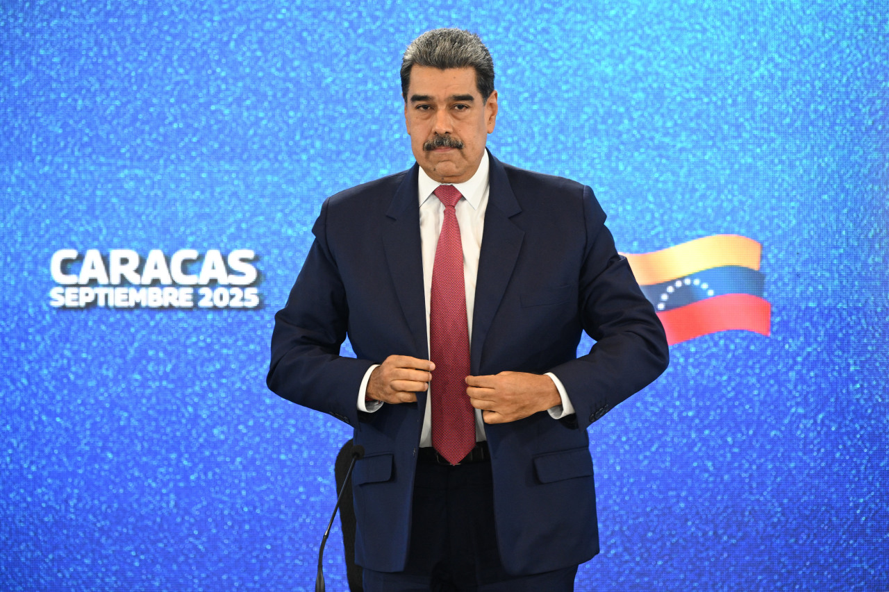Maduro: Trampla dialoq ölkələr arasında münasibətlərin normallaşmasına töhfə verir