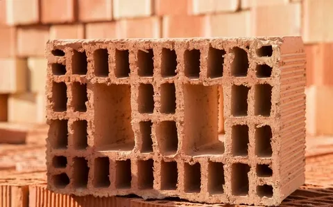 Tikinti kərpiclərinin istehsalı artıb