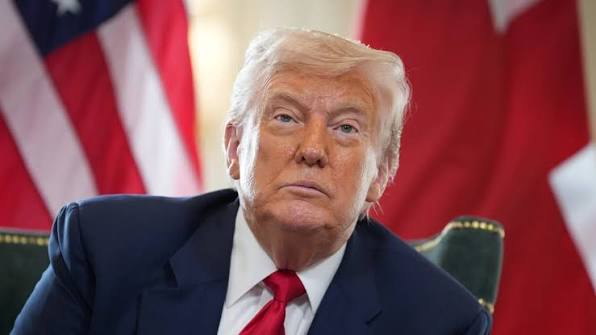 ABŞ prezidenti: ABŞ Qrenlandiyaya müdafiə üçün nəzarət etməlidir