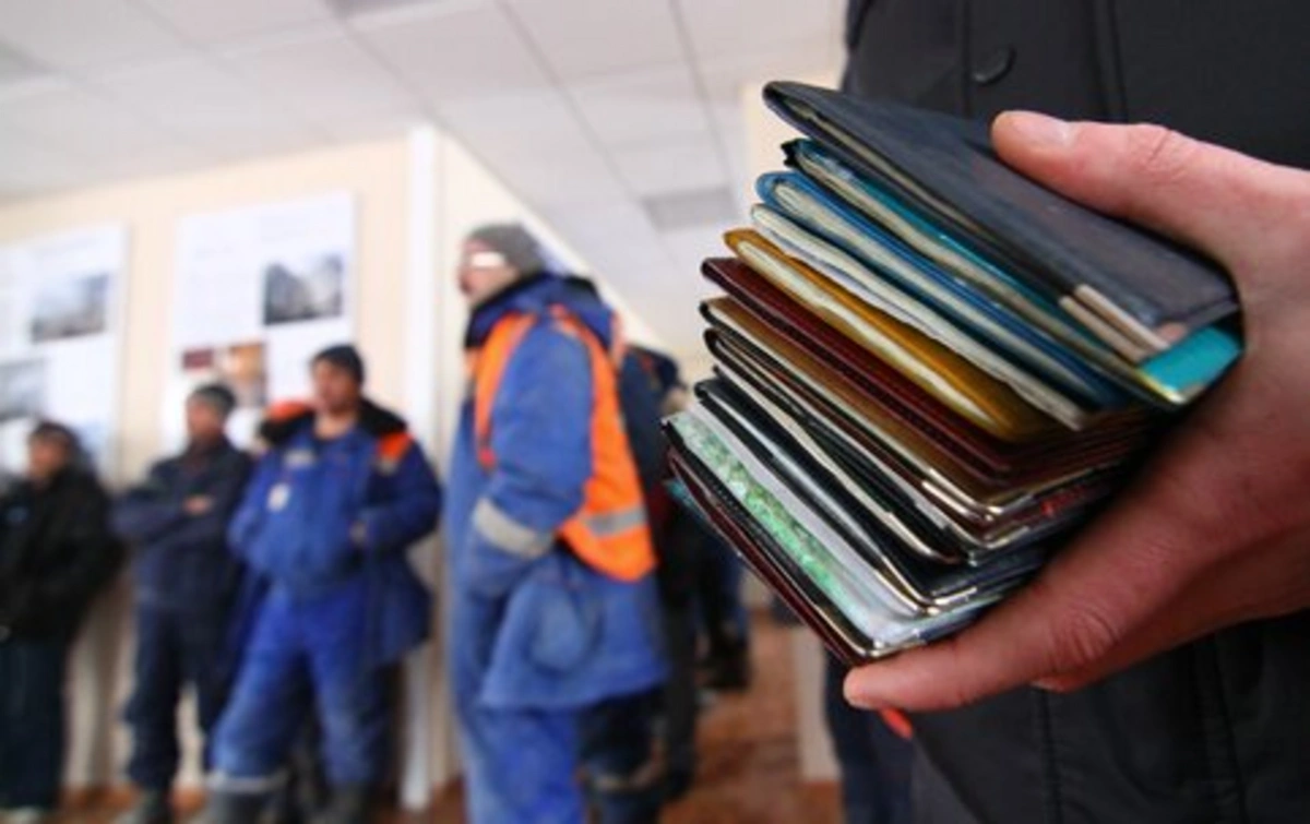 Rusiyada azərbaycanlı miqrantlar zorla müharibəyə cəlb olunur?