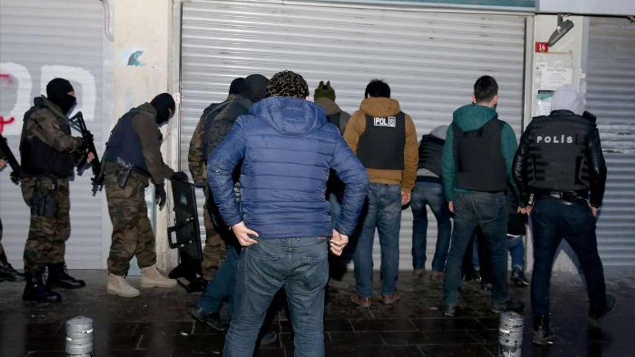 Tükiyədə 10 qanunsuz miqrant saxlanılıb