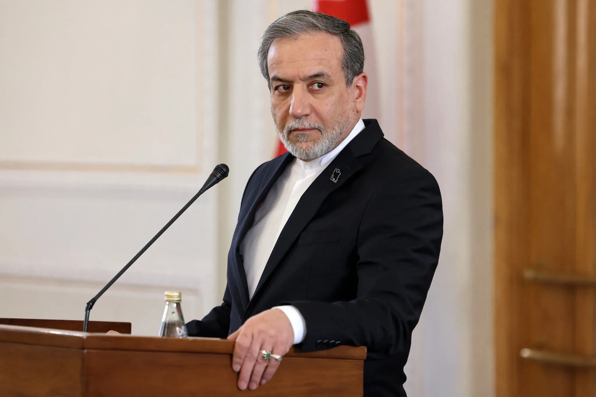 Abbas Əraqçi: Biz həm müharibəyə, həm də danışıqlara hazırıq