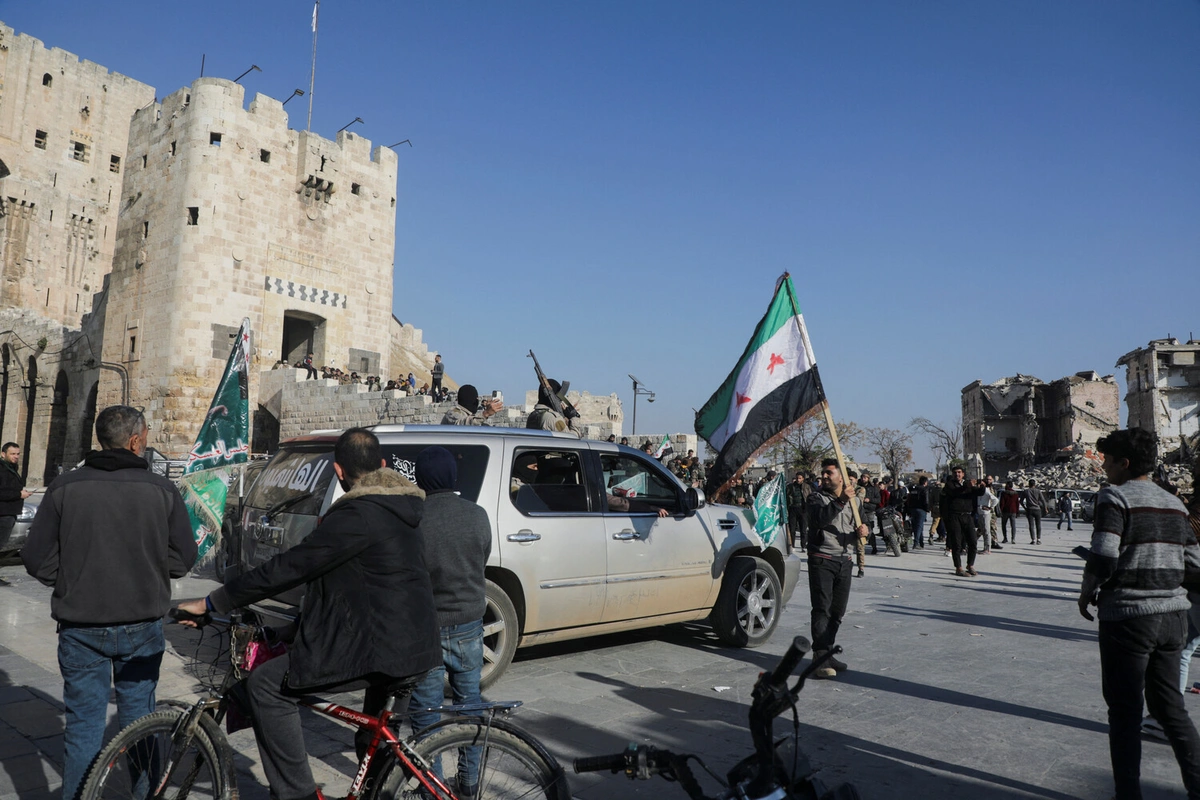 Hələbin şərqi "qapalı hərbi zona" elan edilib