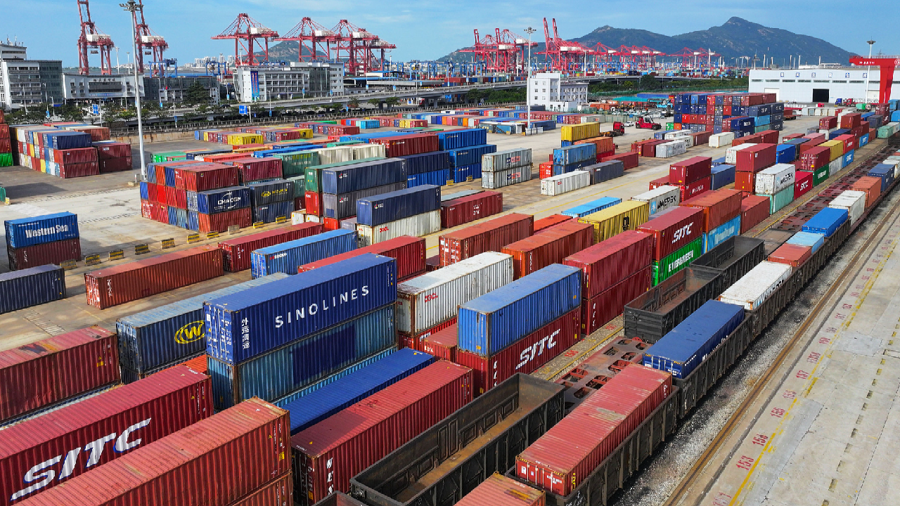 Aktau-Bakı-Aktau fider xətti ilə konteyner daşımaları 15 faizdən çox artıb