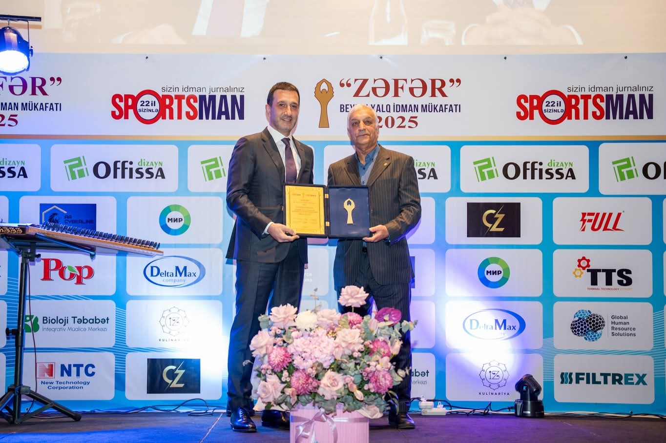 "Qarabağ"ın baş direktoru "Zəfər" mükafatına layiq görülüb