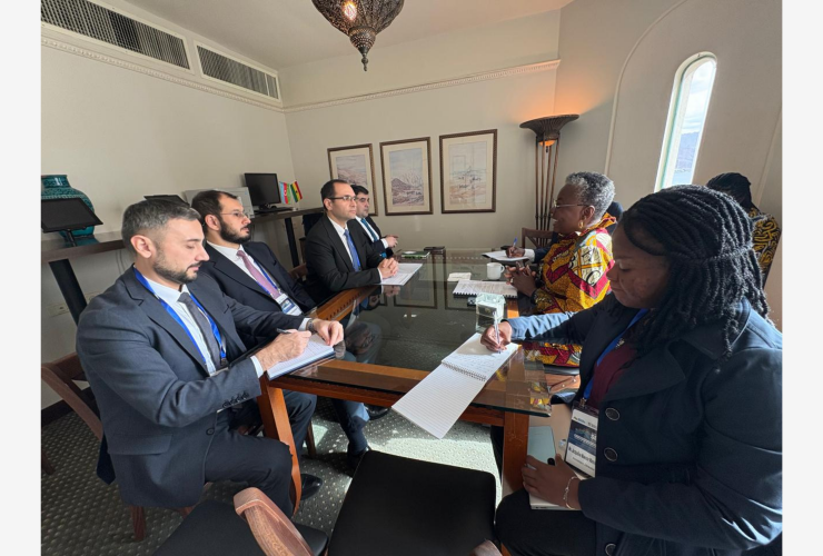  Məcnun Məmmədov Qana Respublikasının balıqçılıq və akvakulturanın inkişafı naziri Emeliya Arturla görüşüb