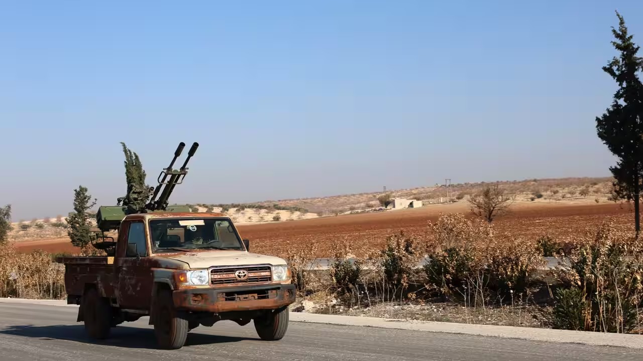 Suriya ordusu Fərat çayının qərb sahilini qapalı hərbi zona elan edib