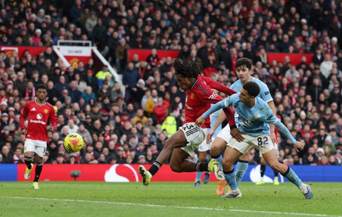 Premyer Liqa: "Mançester Yunayted" "Mançester Siti"ni məğlub edib