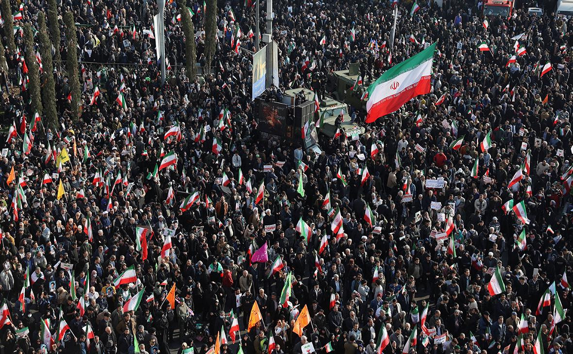 İrandakı etirazlarda ölənlərin sayı 5 000-ə çatıb