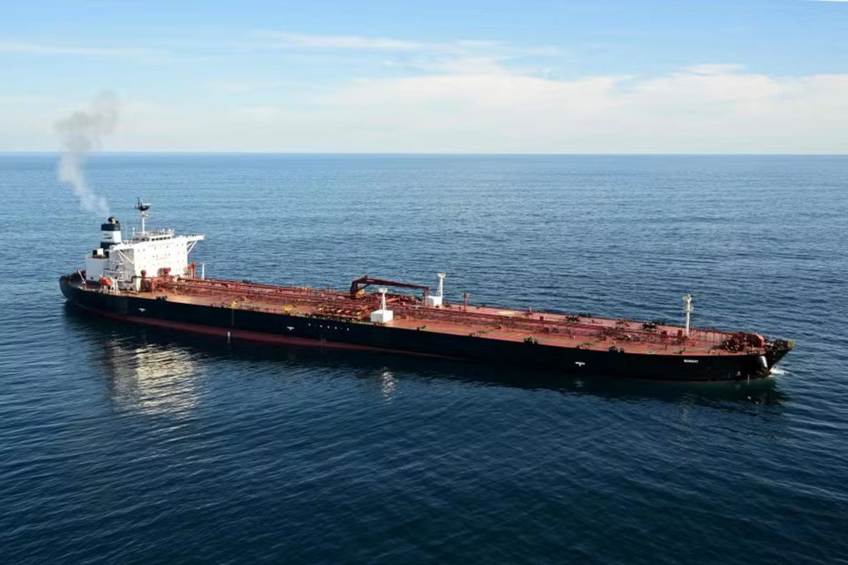 Fransa donanması Rusiyanın neft tankerini saxlayıb