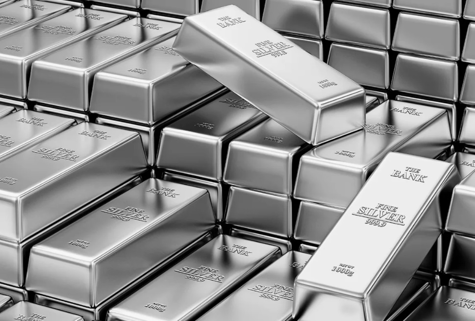 Gümüşünün qiyməti yeni rekord həddə çatıb