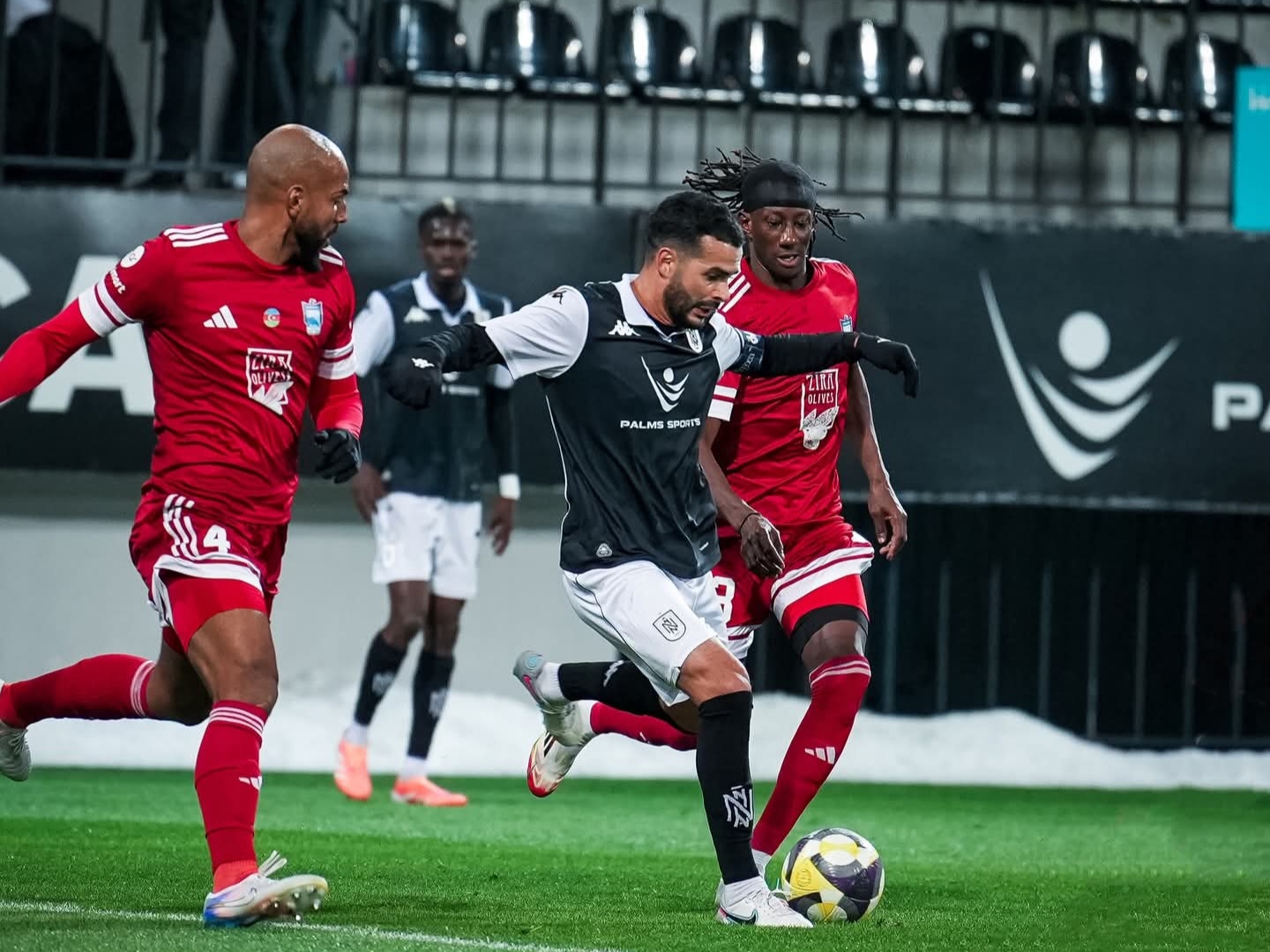 Azərbaycan Premyer Liqası: "Neftçi" "Zirə" ilə sülhə razılaşdı 