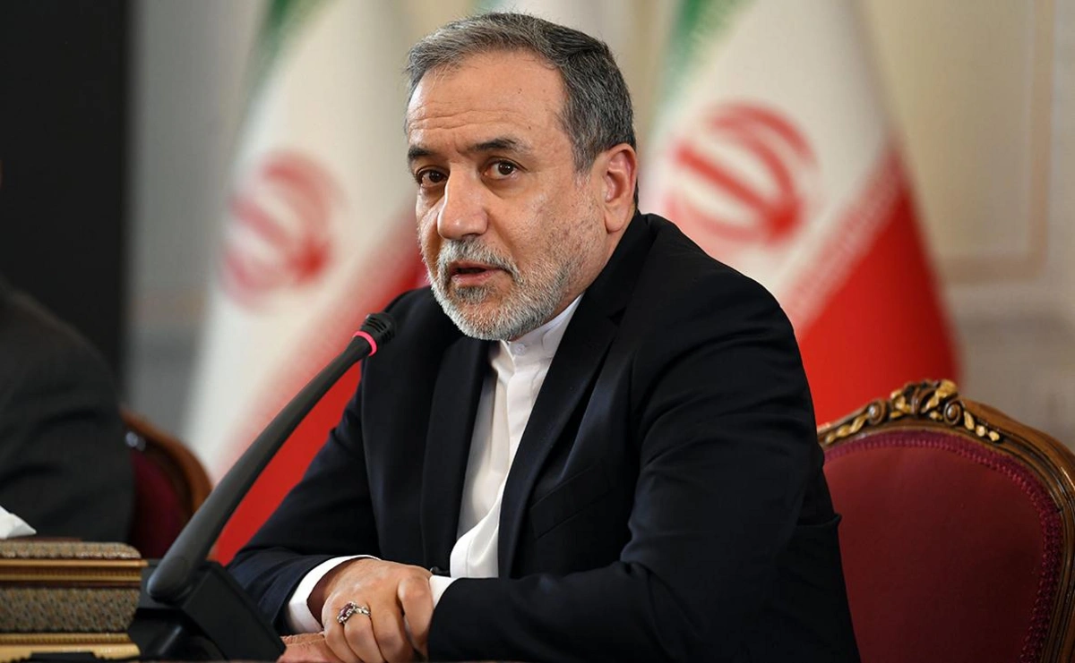  Abbas Əraqçi: Etirazlar zamanı 3117 nəfər ölüb