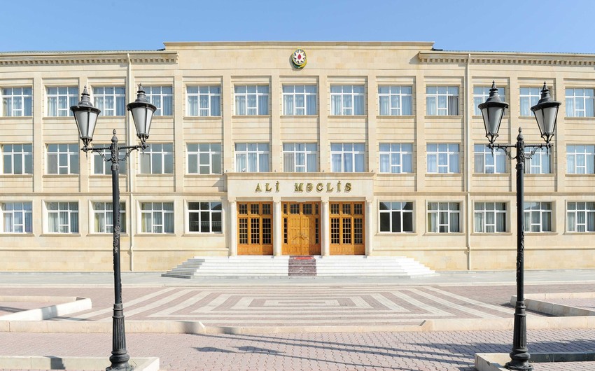 Naxçıvan MR Ali Məclisinin Aparat rəhbəri vəzifəsindən azad edilib