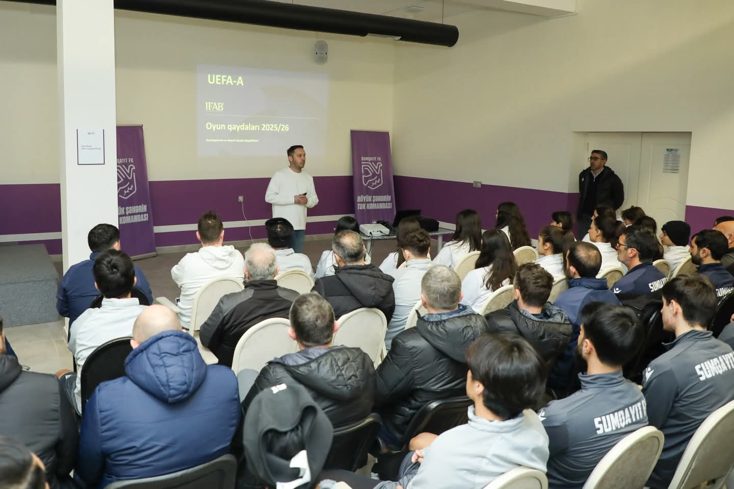 AFFA Hakimlər Komitəsi “Sumqayıt” FK-da oyun qaydaları ilə bağlı seminar keçirib