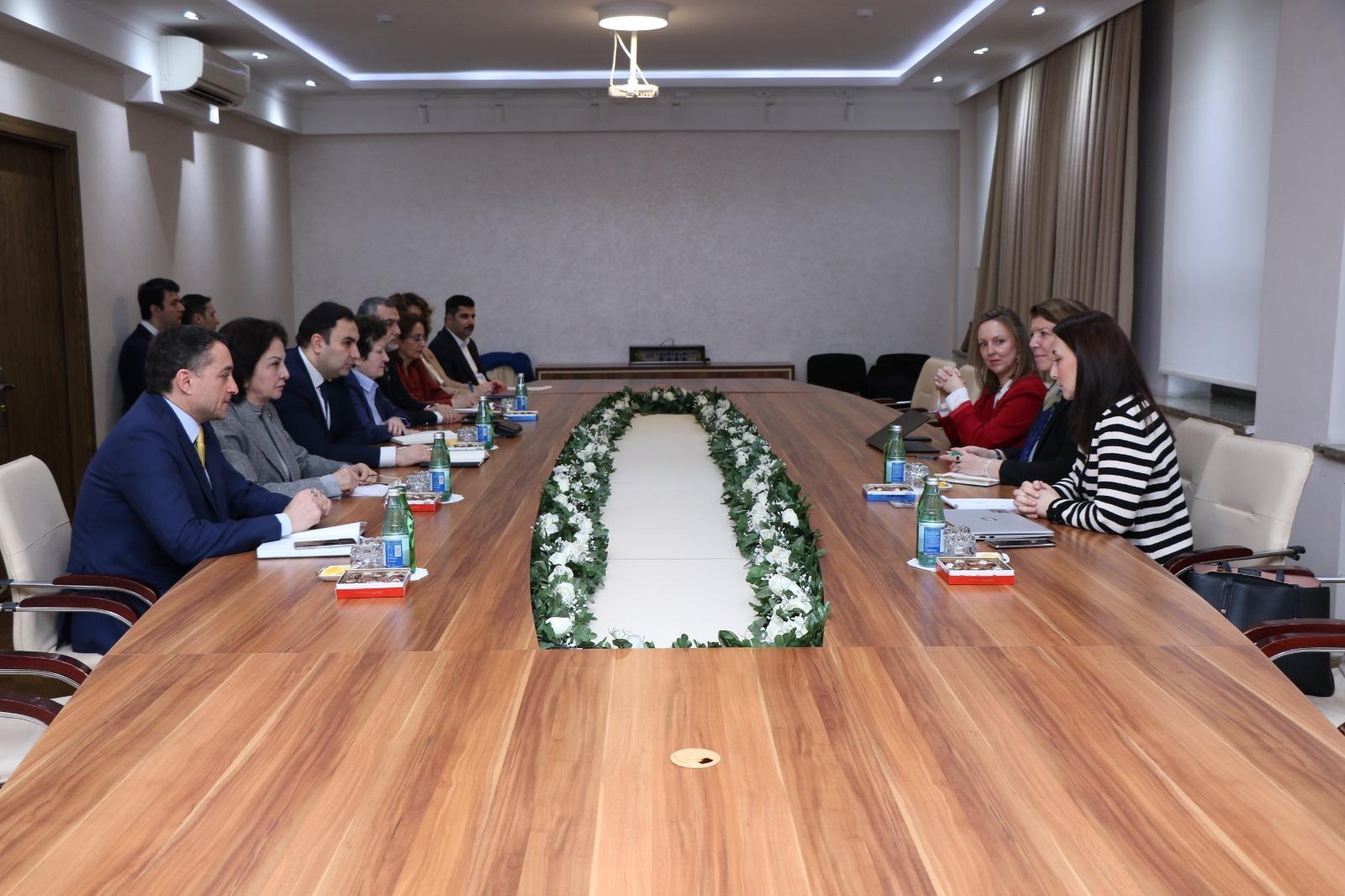 AzMİU-da WUF13 çərçivəsində əməkdaşlıq məsələləri müzakirə olunub