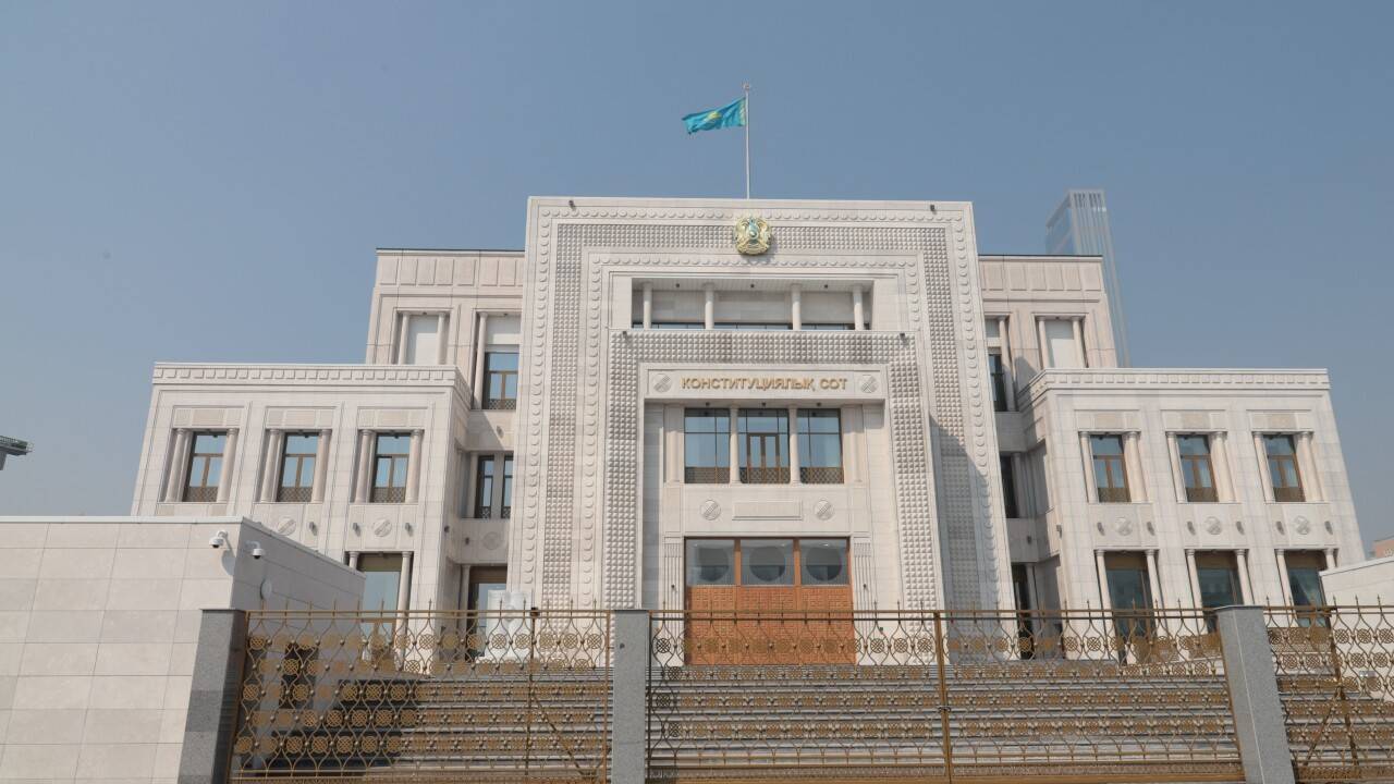 Qazaxıstanda Konstitusiya İslahatları Komissiyasının altıncı iclası keçirilir