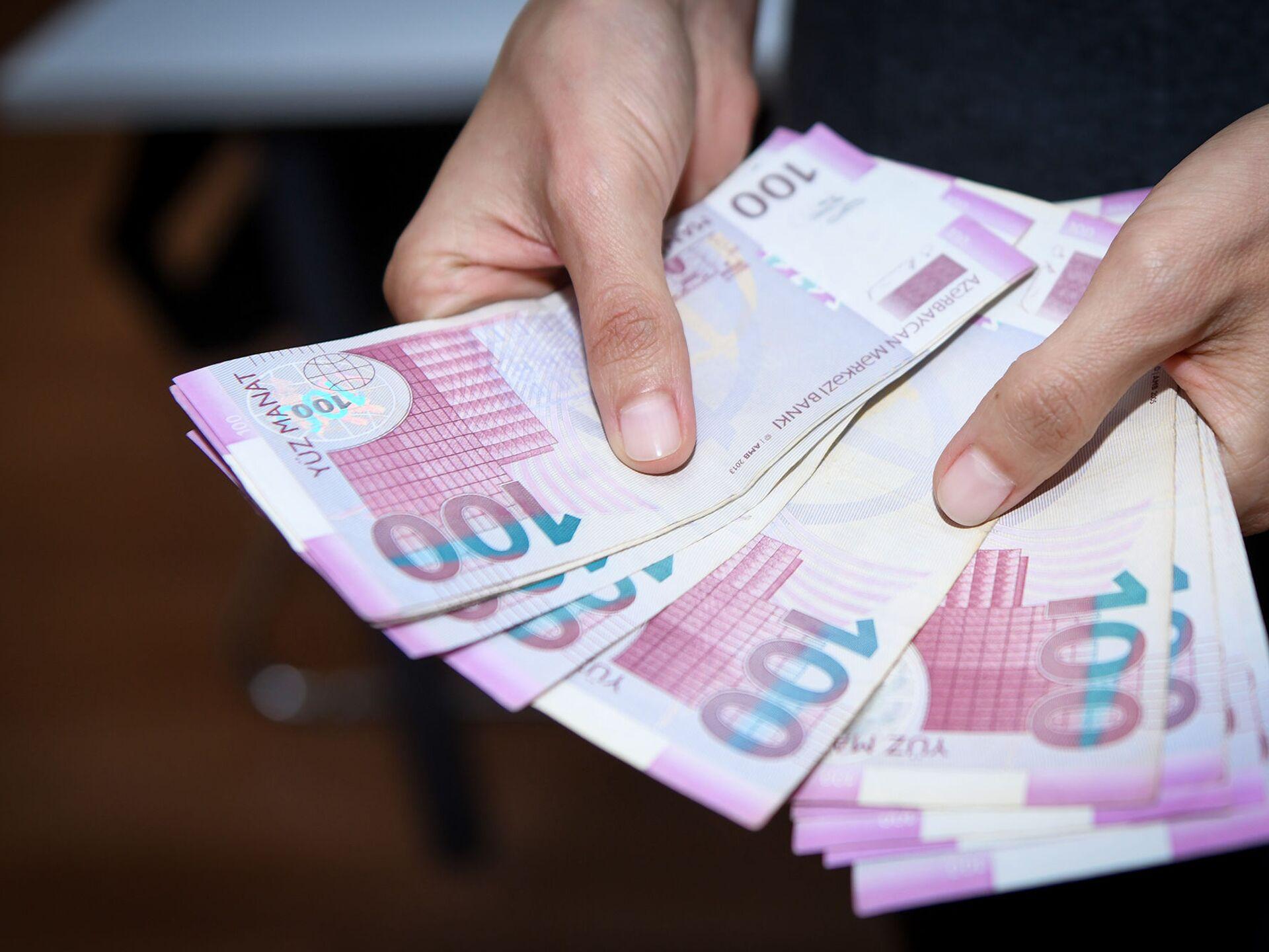 Əhalinin bank əmanətləri 14 %-dən çox artıb