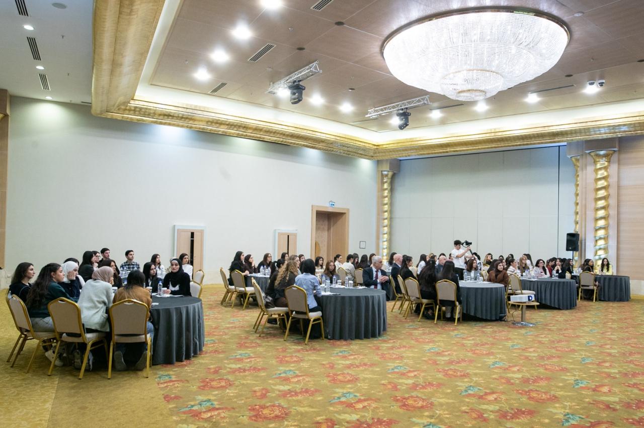 BSU Azərbaycan Gəncləri günü ilə bağlı tələbələr üçün komanda toplantısı keçirib