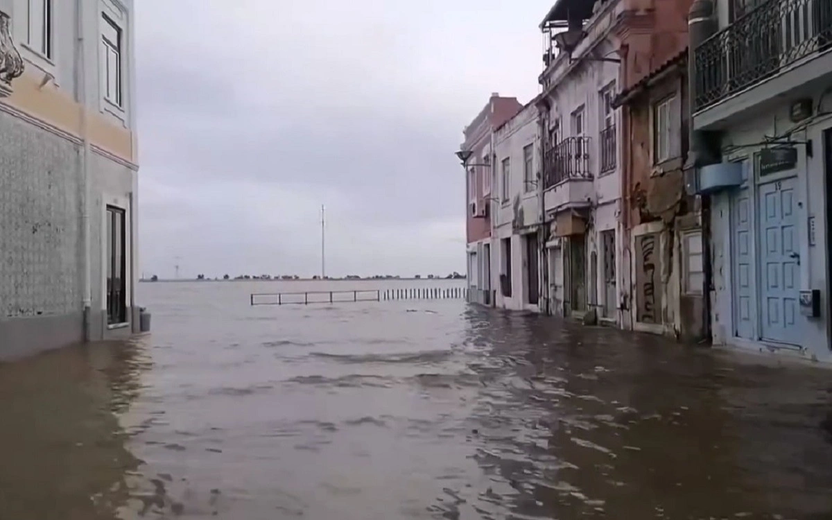 "Leonardo" qasırğası səbəbindən  İspaniyada 3 min insan təxliyə edilib