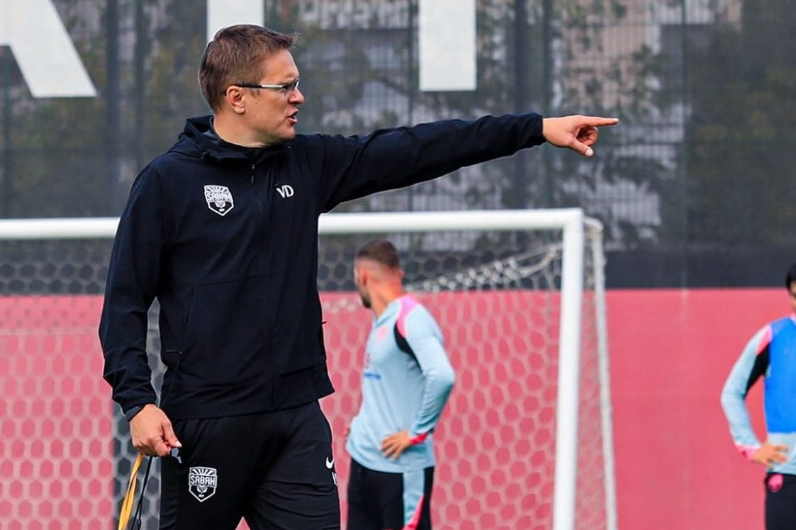 "Sabah"ın baş məşqçisi:  “Qarabağ” haqda suallar bizə bir az hörmətsizlikdir