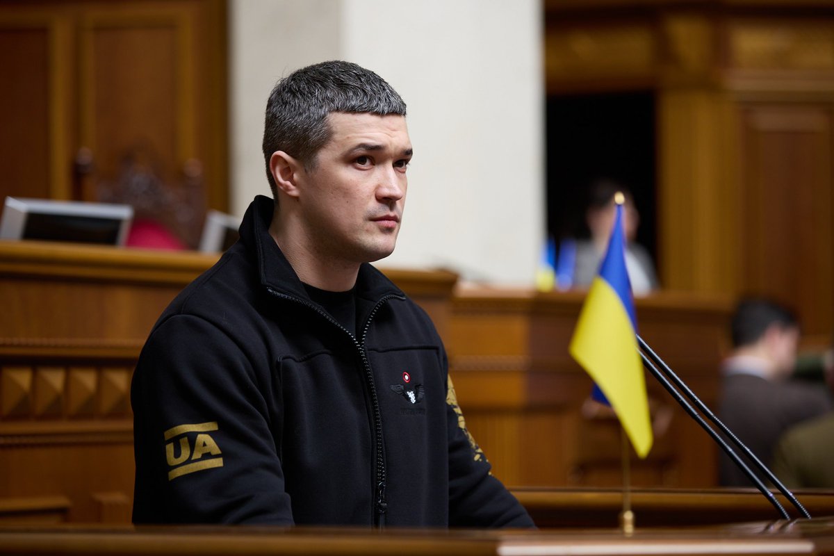  Ukrayna müdafiə naziri Brüsselə səfər edəcək