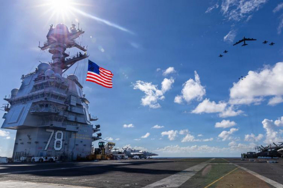 ABŞ Sakit okeanda narkotrafiklə əlaqəli gəmiyə zərbə endirib, iki nəfər ölüb