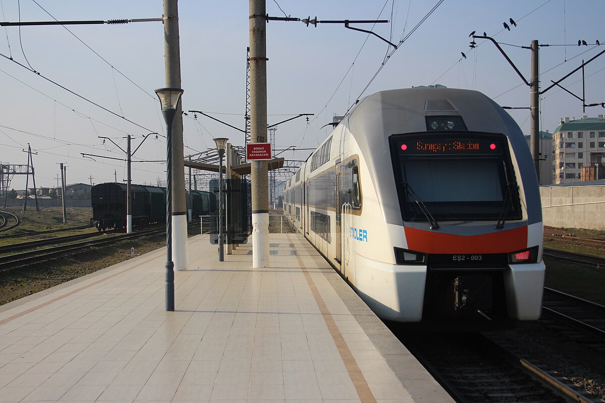 ADY: Qeyri-sabit hava şəraiti ilə bağlı zəruri qabaqlayıcı tədbirlər görülür