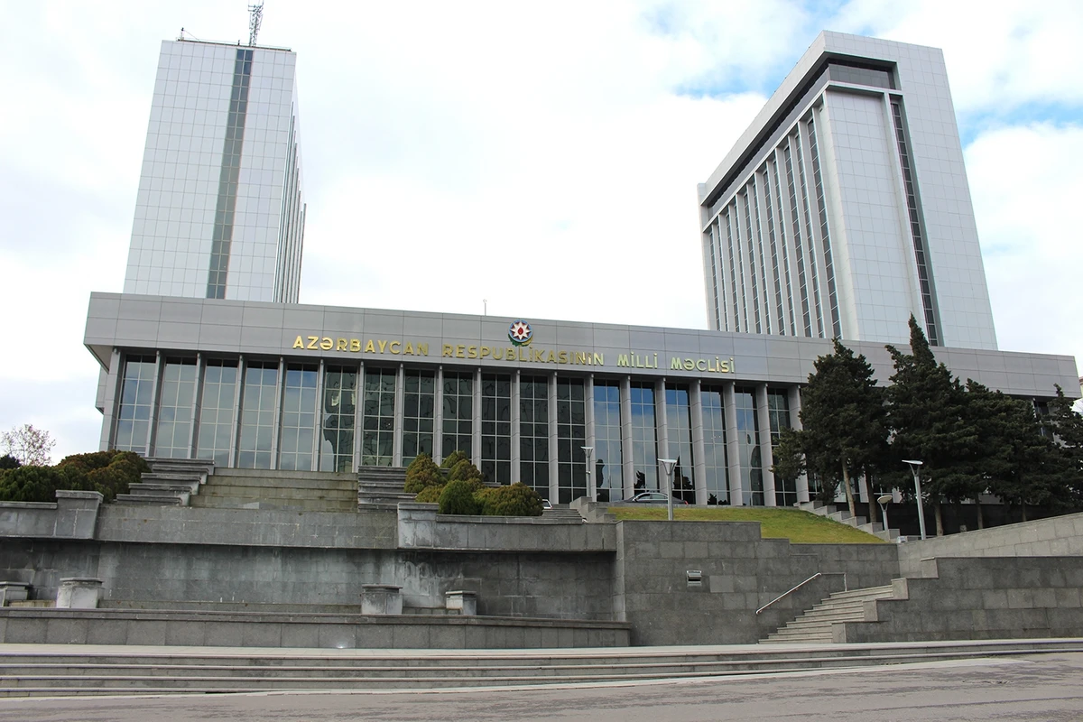 Müstəntiqə məhkəmə qərarı olmadan elektron məlumatlara giriş imkanı veriləcək