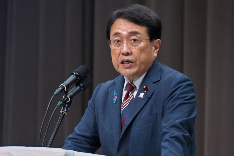 Yaponiyanın iqtisadiyyat naziri ABŞ-yə səfərə yola düşüb