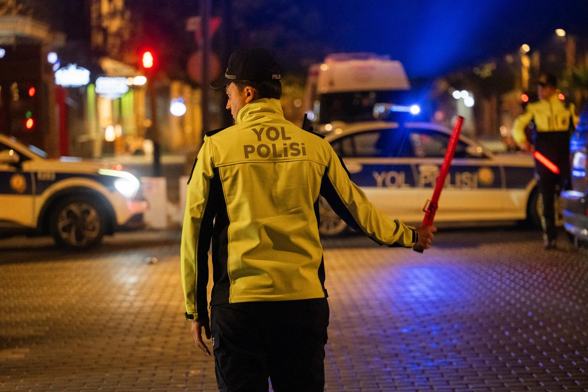 Yol Polisi: Nasaz avtomobil yolda təkcə sıxlıq deyil, həm də real təhlükə yaradır